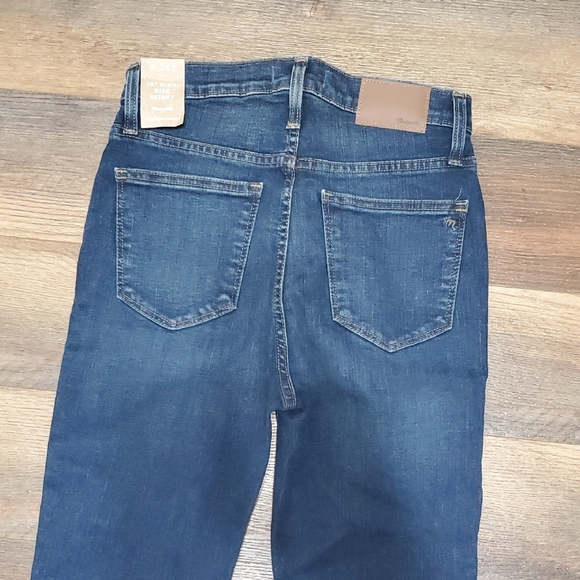 Madewell Blue Skinny Jeans with Tapered Stretch Fit - Picture 9 of 9